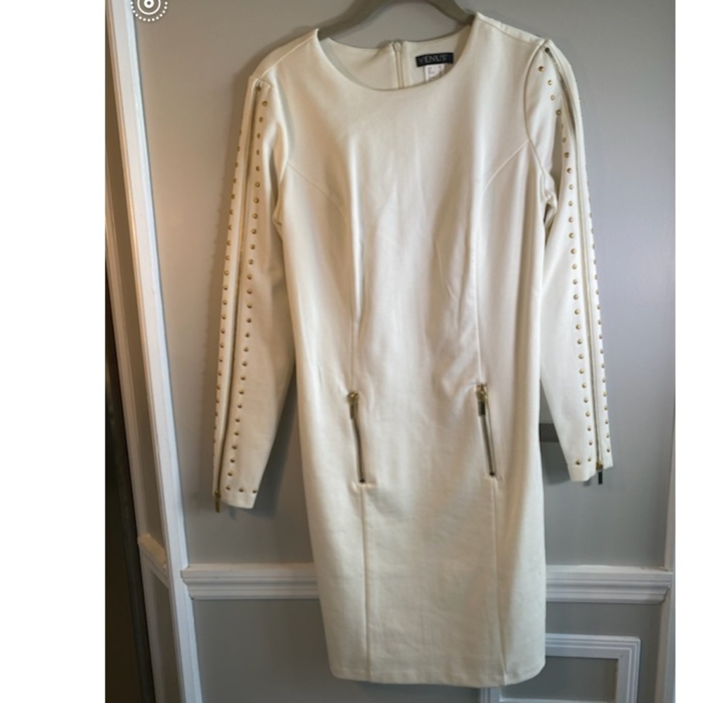 Venus dress